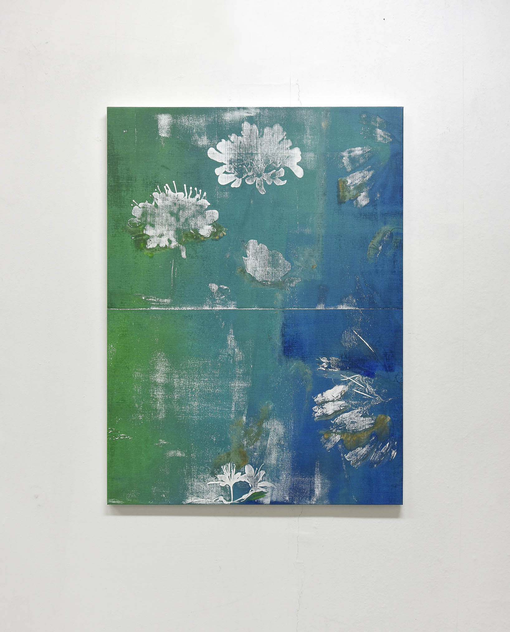 Flowers I, 2023, oil on canvas, maple, 120,4 x 90,6 cm, Genaro Strobel